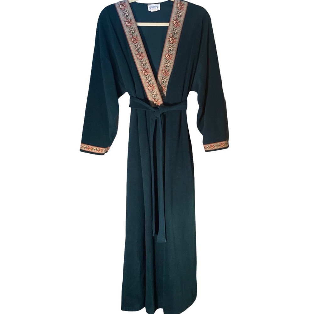 Vintage Vanity Fair robe